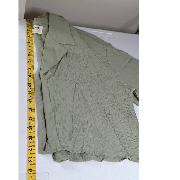 The Normal Brand Top Womens Large Ezra Cropped Short Sleeves Sage Green Sheer - Picture 11 of 11